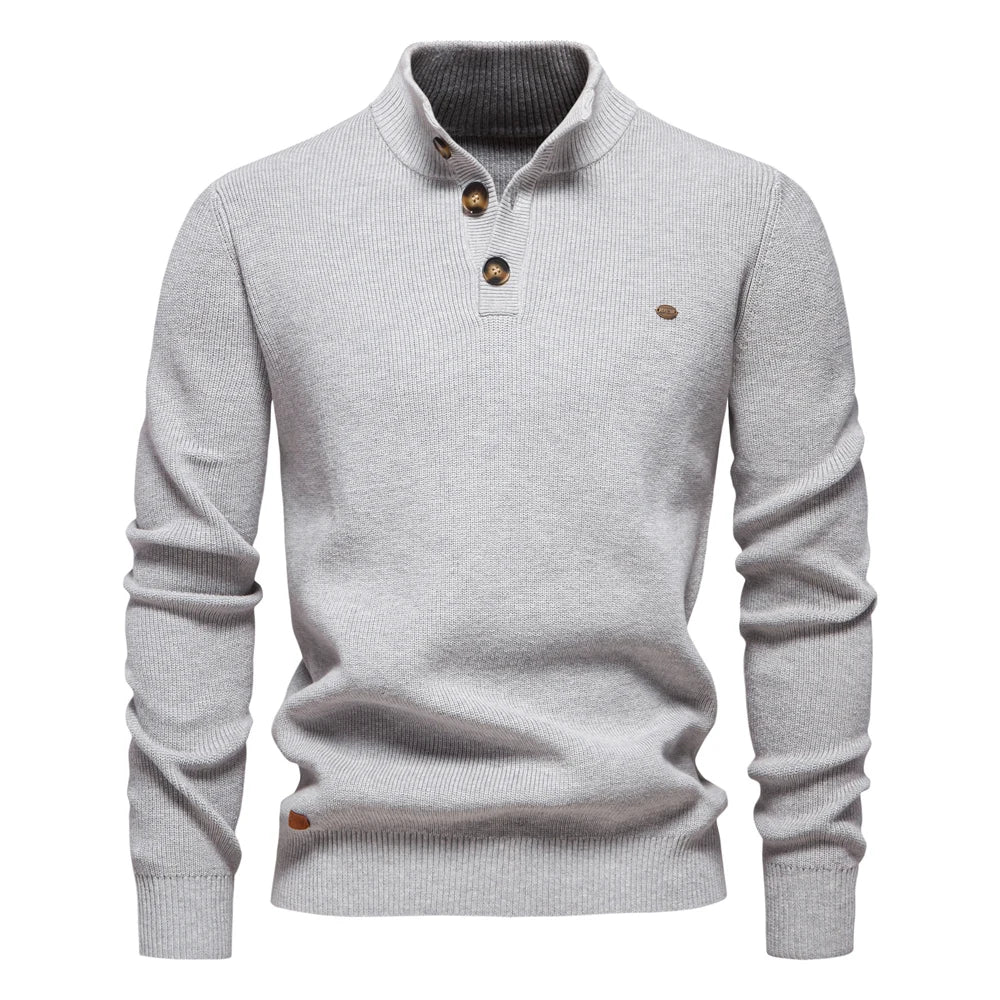 Konrad Stilfuld herrepullover med knapdesign